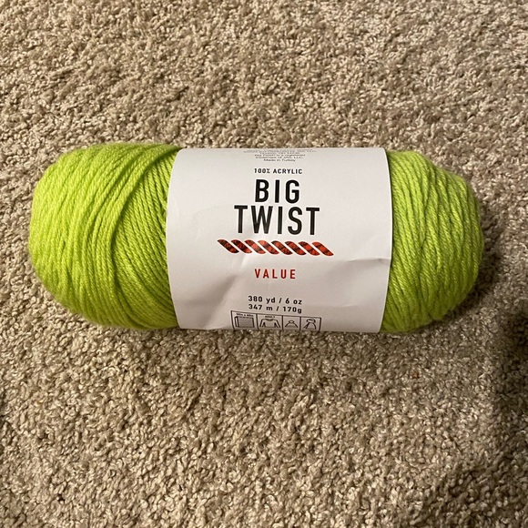 Yarn Bundle - Picture 2 of 13